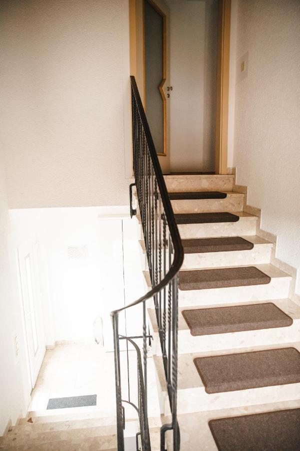 Modernes Apartment Mit Top Ausstattung Und Kamin Im Oberpfaelzer Seenland Nittenau Exterior photo